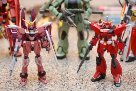 HG Justice and Saviour Gundams